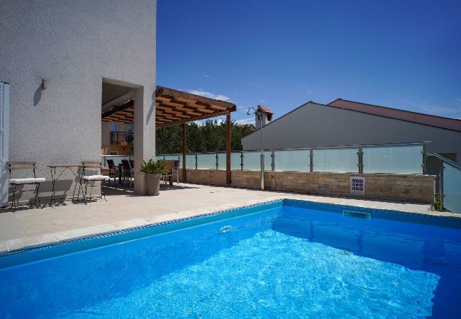 Ferienhaus in Maslenica - Sea view Villa Anpero Ferienhaus in Maslenica - Sea view Villa Anpero