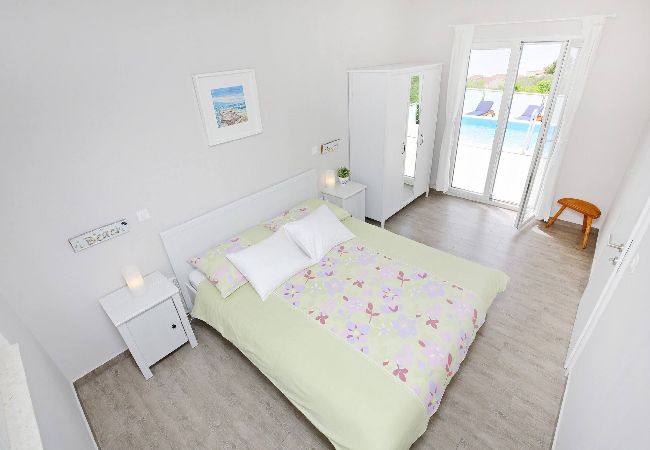 Ferienhaus in Maslenica - Sea view Villa Anpero Ferienhaus in Maslenica - Sea view Villa Anpero