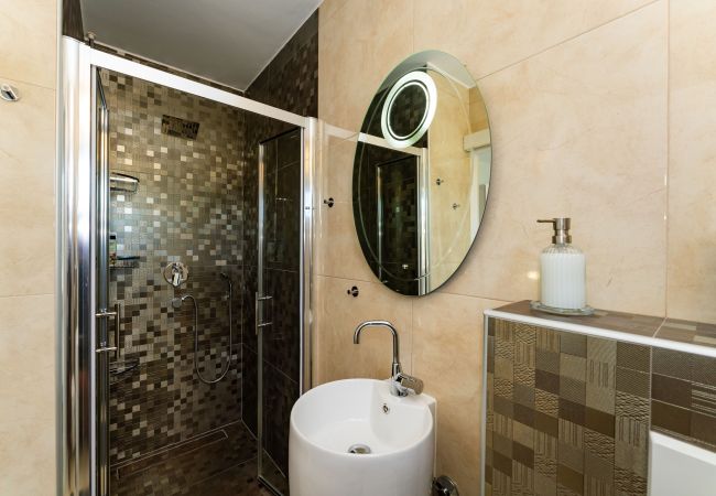 Ferienhaus in Zaton Obrovacki - Villa Sucic with private pool Ferienhaus in Zaton Obrovacki - Villa Sucic with private pool