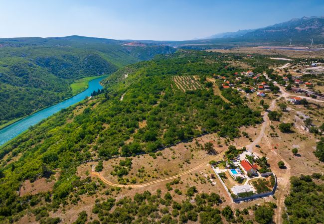 Ferienhaus in Zaton Obrovacki - Villa Sucic with private pool Ferienhaus in Zaton Obrovacki - Villa Sucic with private pool