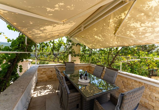 Ferienhaus in Zaton Obrovacki - Villa Sucic with private pool Ferienhaus in Zaton Obrovacki - Villa Sucic with private pool