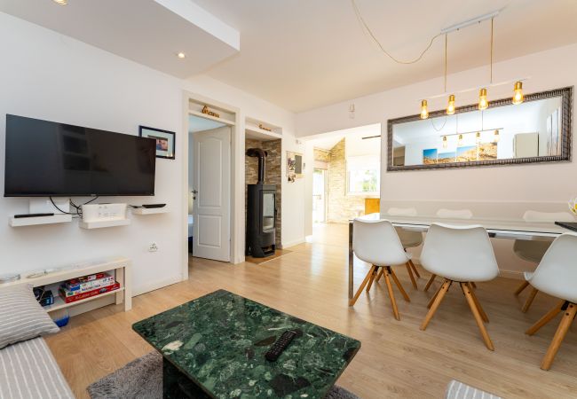 Ferienhaus in Zaton Obrovacki - Villa Sucic with private pool Ferienhaus in Zaton Obrovacki - Villa Sucic with private pool