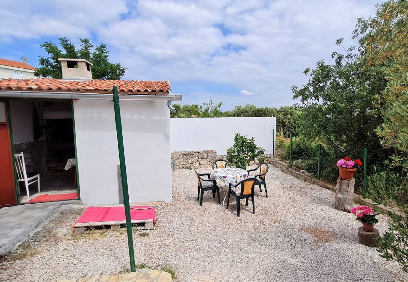 Ferienhaus in Šibenik - Beach house Franka