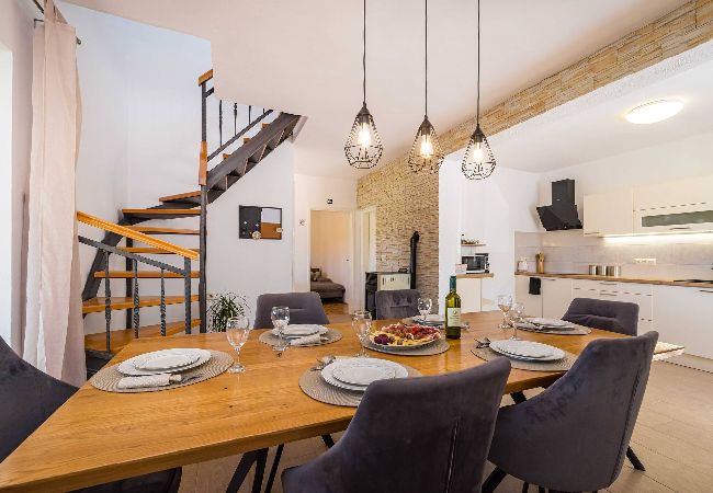 Ferienhaus in Žažvic - Holiday home Agro Casa Ferienhaus in Žažvic - Holiday home Agro Casa