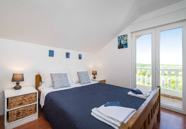 Ferienhaus in Žažvic - Holiday home Agro Casa Ferienhaus in Žažvic - Holiday home Agro Casa