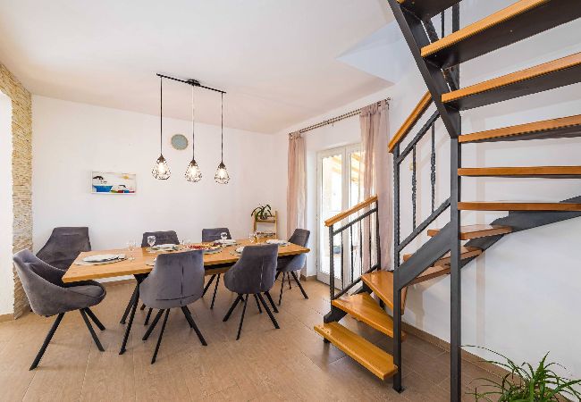 Ferienhaus in Žažvic - Holiday home Agro Casa Ferienhaus in Žažvic - Holiday home Agro Casa