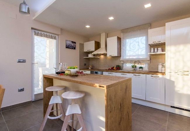 Ferienhaus in Debeljak - Villa Providenca with heated pool Ferienhaus in Debeljak - Villa Providenca with heated pool