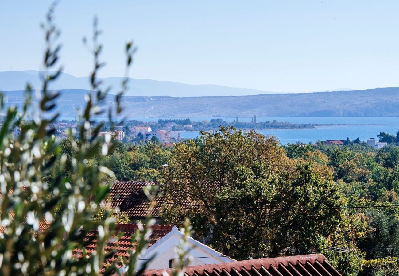 Ferienhaus in Starigrad - Holiday home Jucinovi Dvori