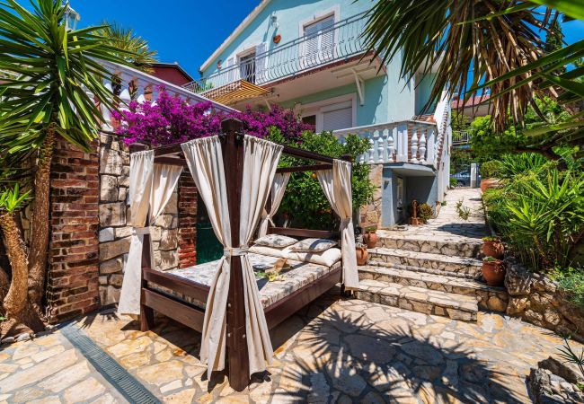 Ferienhaus in Maslenica - Sea view Villa Danica Ferienhaus in Maslenica - Sea view Villa Danica