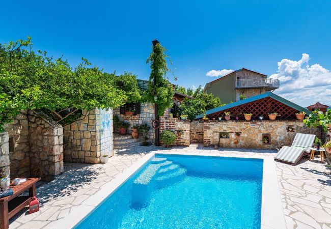 Ferienhaus in Maslenica - Sea view Villa Danica Ferienhaus in Maslenica - Sea view Villa Danica