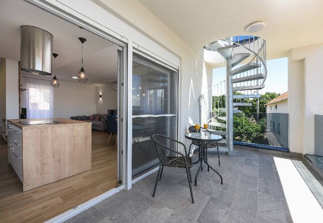 Ferienhaus in Posedarje - Sea view Villa Possedaria Ferienhaus in Posedarje - Sea view Villa Possedaria