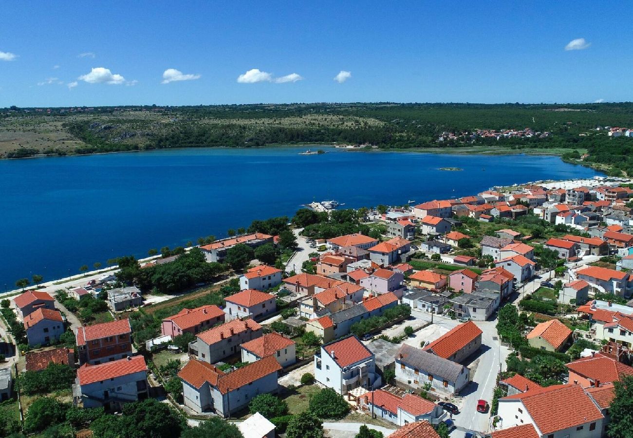 Ferienhaus in Posedarje - Sea view Villa Possedaria