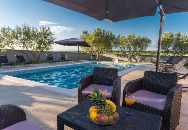 Ferienhaus in Biograd na moru - Villa Simone with private pool Ferienhaus in Biograd na moru - Villa Simone with private pool