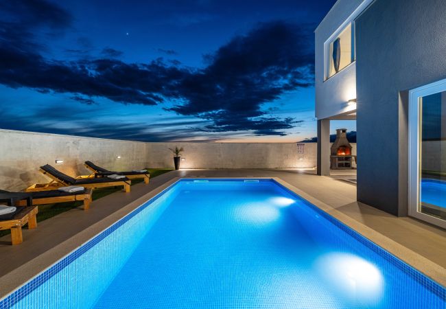 Ferienhaus in Ražanac - Sea view Villa Punta Ferienhaus in Ražanac - Sea view Villa Punta