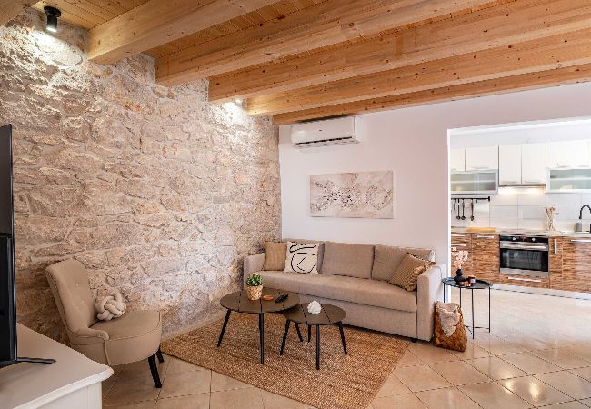 Ferienhaus in Lukoran - Sea view Villa Nana Ferienhaus in Lukoran - Sea view Villa Nana