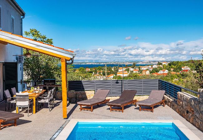 Ferienhaus in Lukoran - Sea view Villa Nana Ferienhaus in Lukoran - Sea view Villa Nana