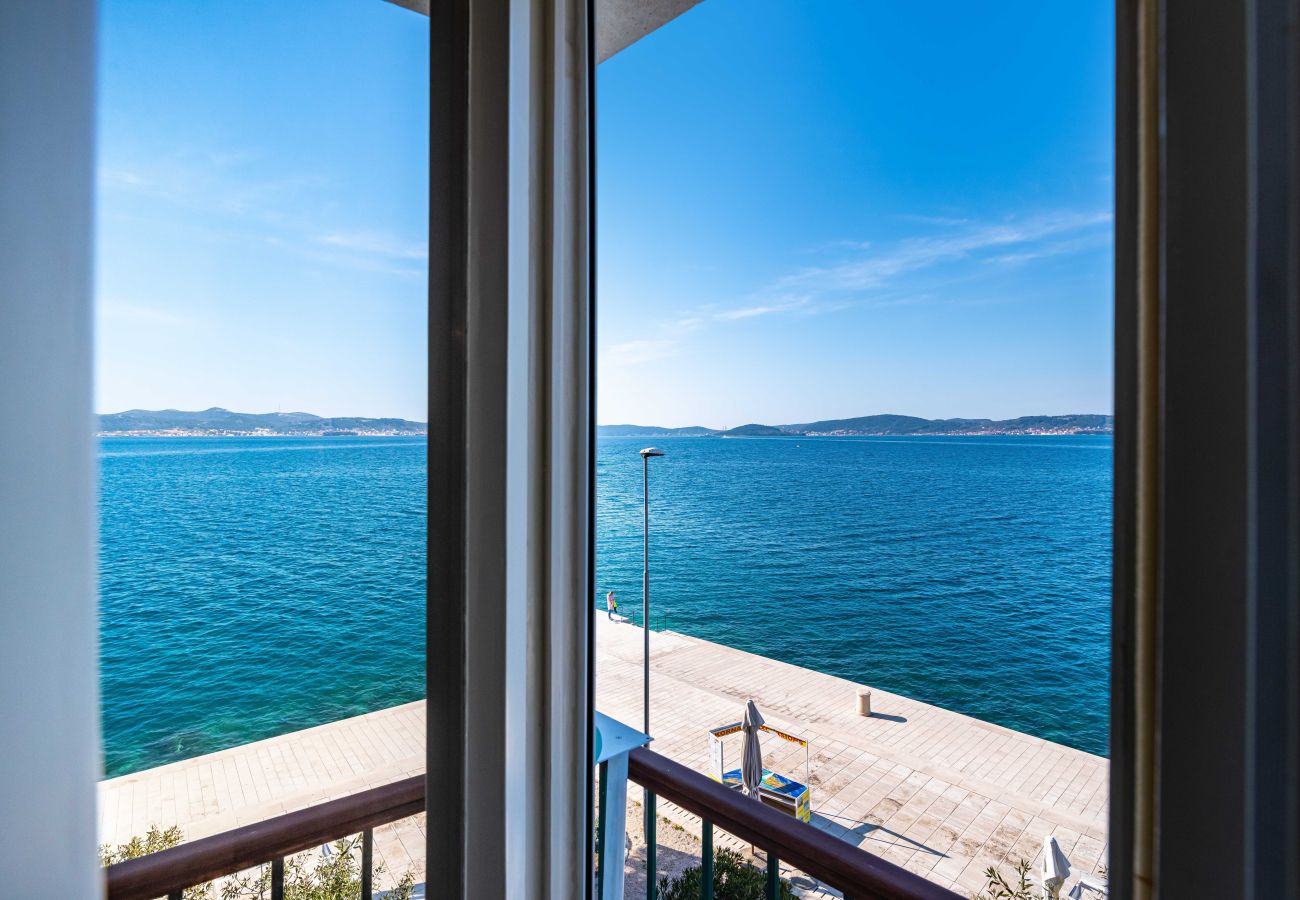 Studio in Zadar - Sea View Apartment Riva