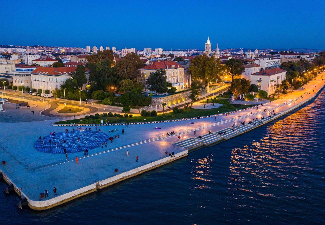 Studio in Zadar - Sea View Apartment Riva