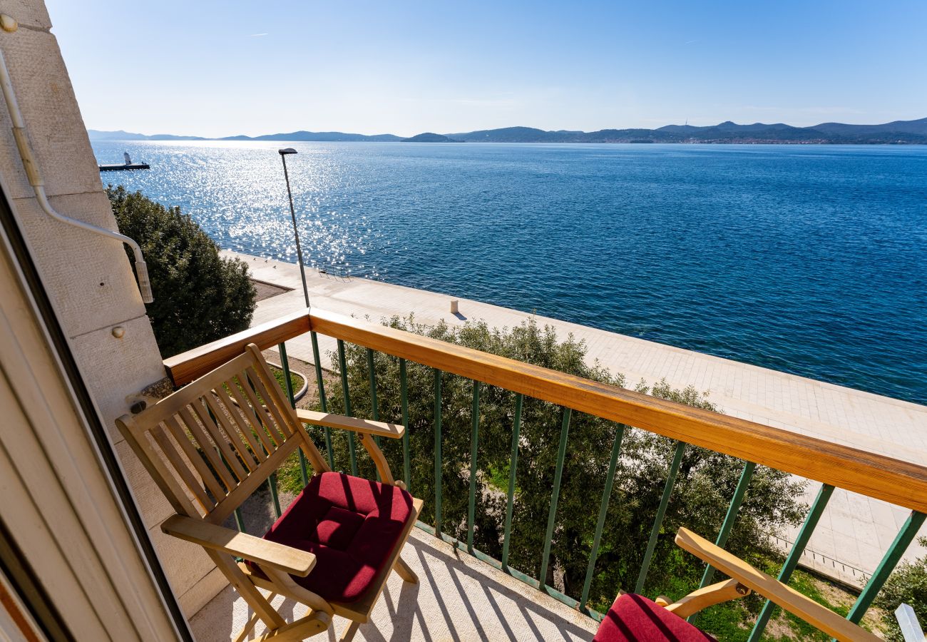 Studio in Zadar - Sea View Apartment Riva