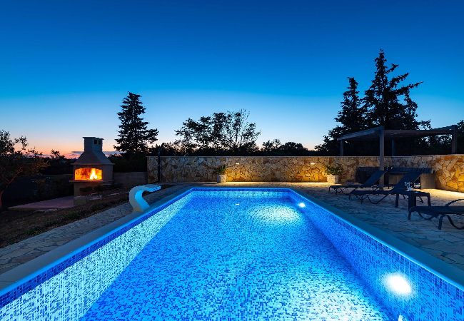 Ferienhaus in Tinj - Holiday home Maria Ferienhaus in Tinj - Holiday home Maria