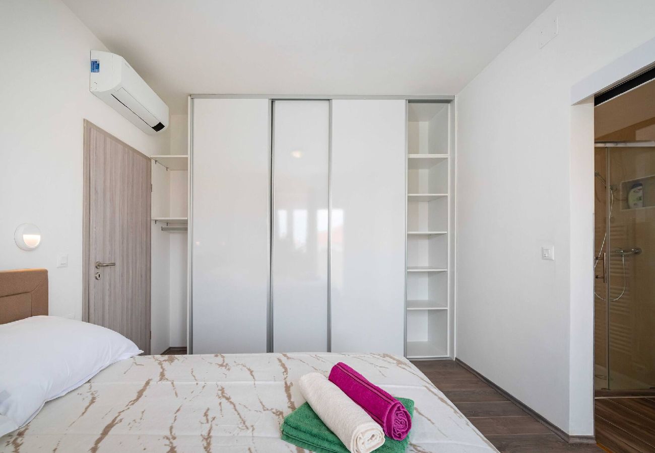 Ferienwohnung in Zadar - Apartment Blagdan 3