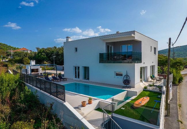 Ferienhaus in Barotul - Sea view Villa Tala Ferienhaus in Barotul - Sea view Villa Tala