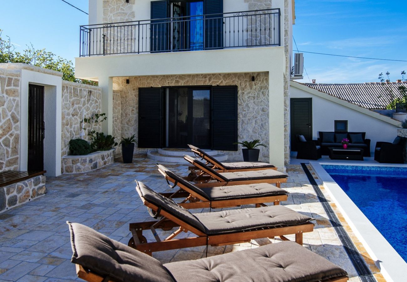 Villa in Vinjerac - Holiday home Castelo Coza