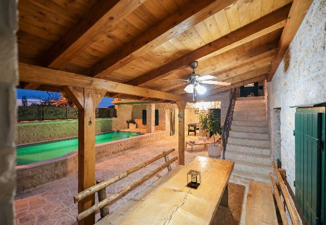 Ferienhaus in Gornje Ceranje - Authentic Villa Vita Ferienhaus in Gornje Ceranje - Authentic Villa Vita