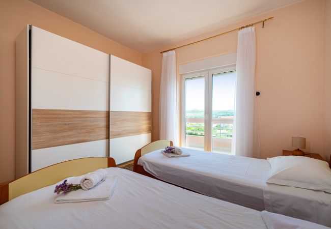 Ferienwohnung in Posedarje - Sea view apartment Nika Ferienwohnung in Posedarje - Sea view apartment Nika