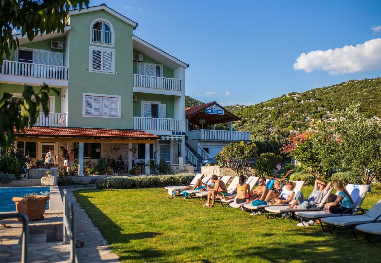 Ferienhaus in Peracko Blato - Villa Green Paradise