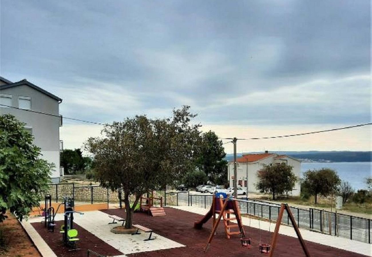 Ferienhaus in Maslenica - Holiday home Anatea