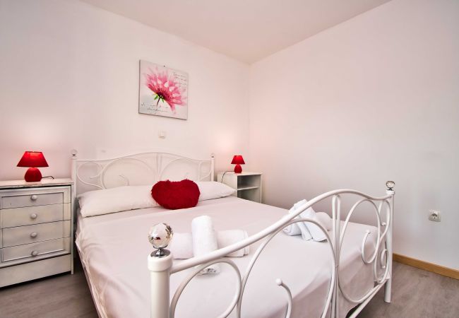 Ferienhaus in Visocane - Apartment Visocane with private pool Ferienhaus in Visocane - Apartment Visocane with private pool