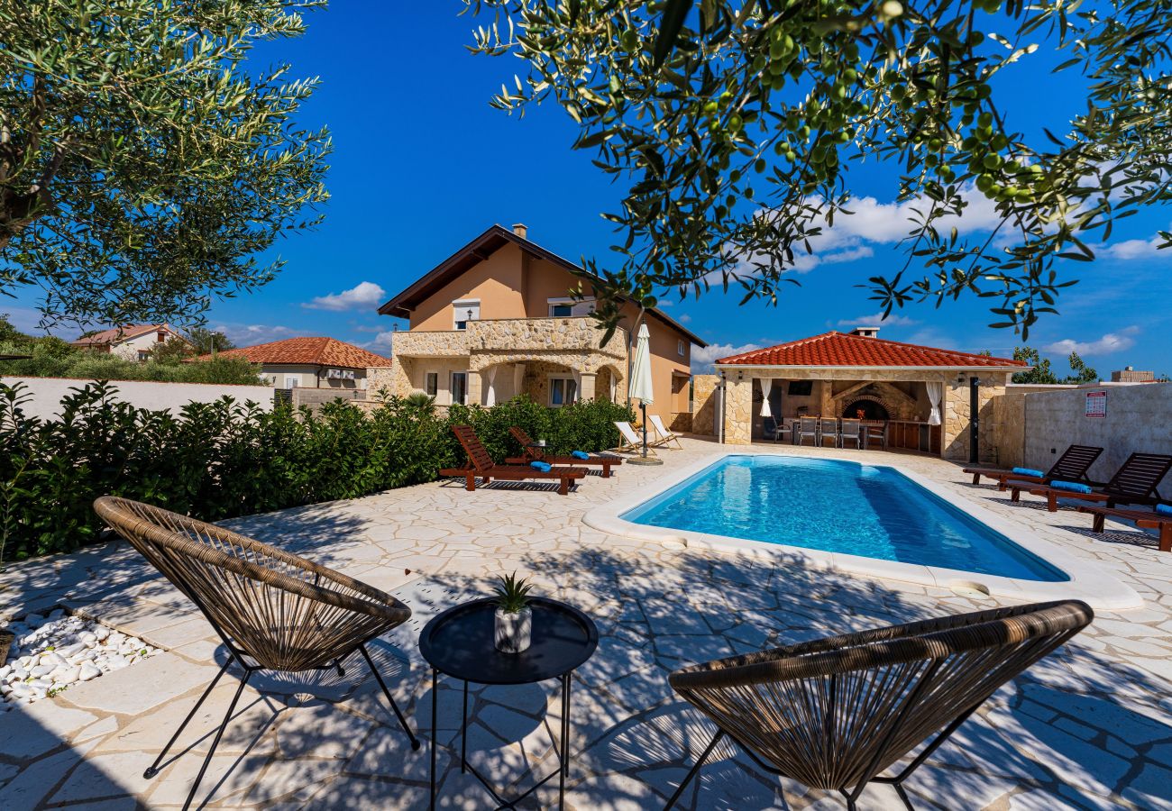 Ferienhaus in Vodice - Holiday home Briscola