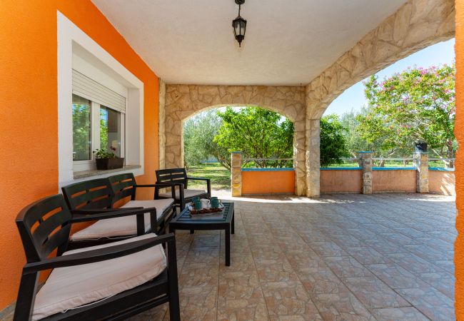 Ferienhaus in Vodice - Holiday home Nadalina Ferienhaus in Vodice - Holiday home Nadalina
