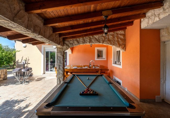 Ferienhaus in Vodice - Holiday home Nadalina Ferienhaus in Vodice - Holiday home Nadalina