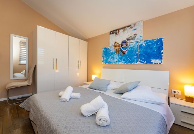 Ferienhaus in Pakoštane - Sea view Villa Tonka Ferienhaus in Pakoštane - Sea view Villa Tonka