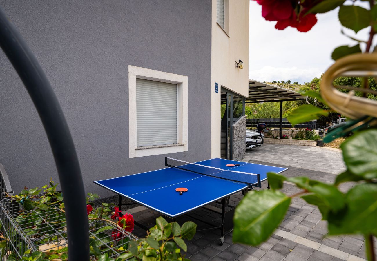 Ferienwohnung in Žaborić - Apartment Nikita with private pool