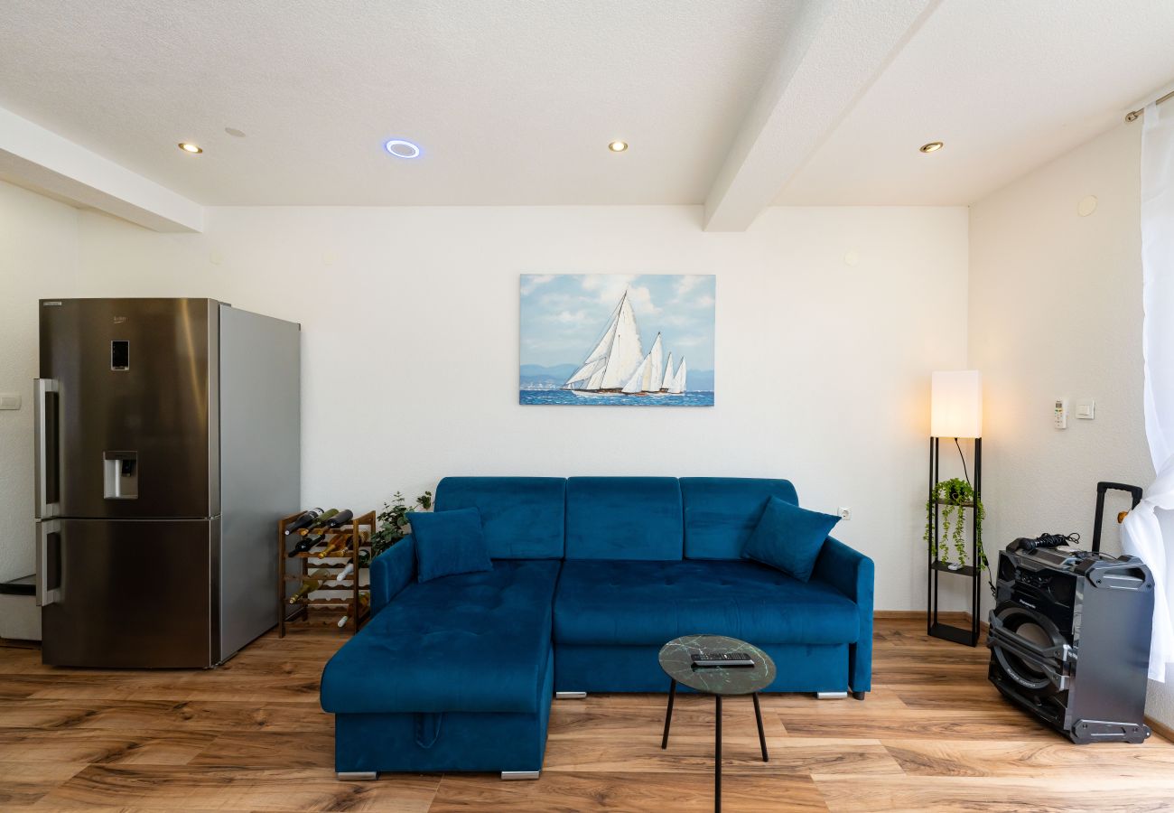 Ferienwohnung in Žaborić - Apartment Nikita with private pool