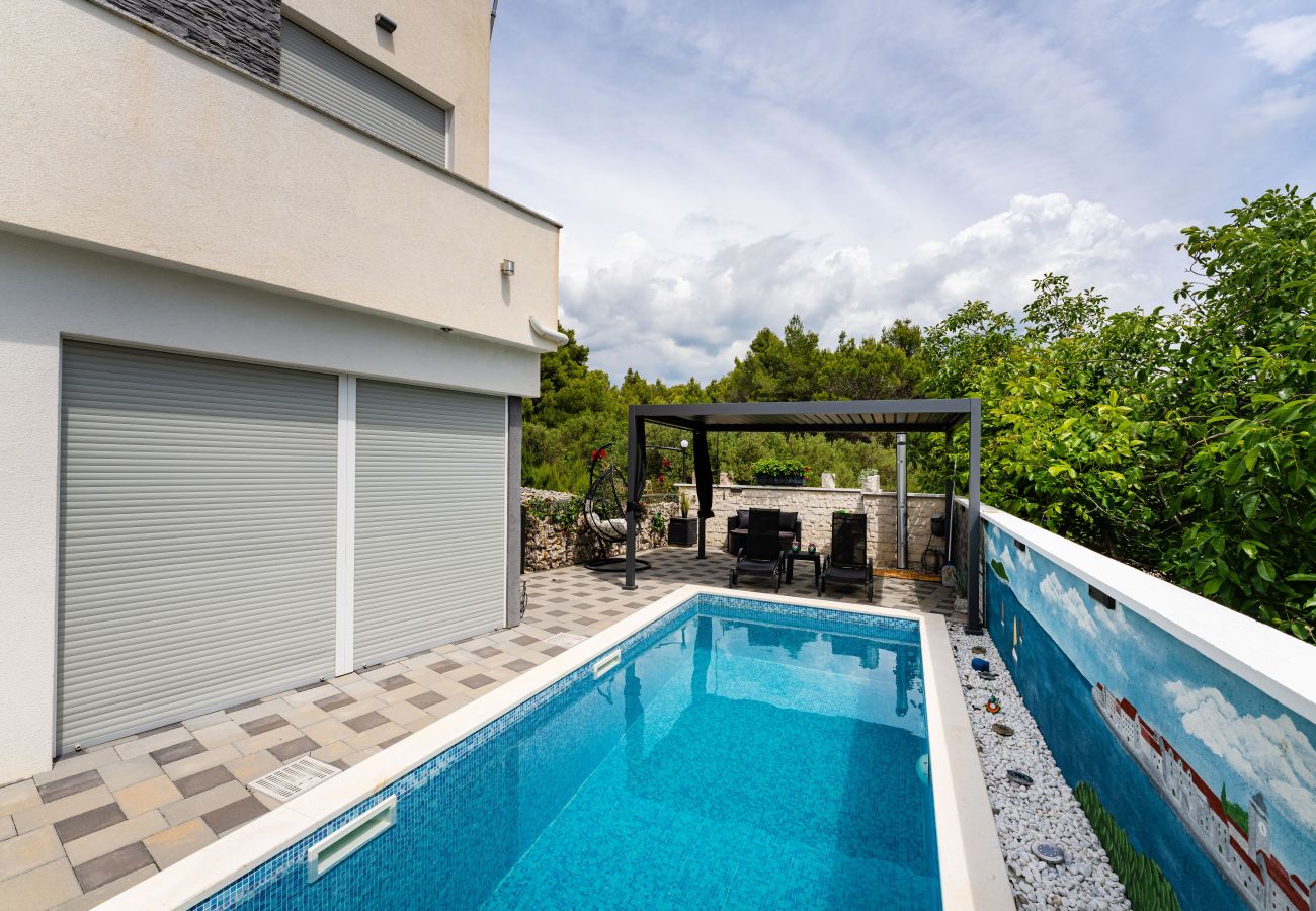 Ferienwohnung in Žaborić - Apartment Nikita with private pool