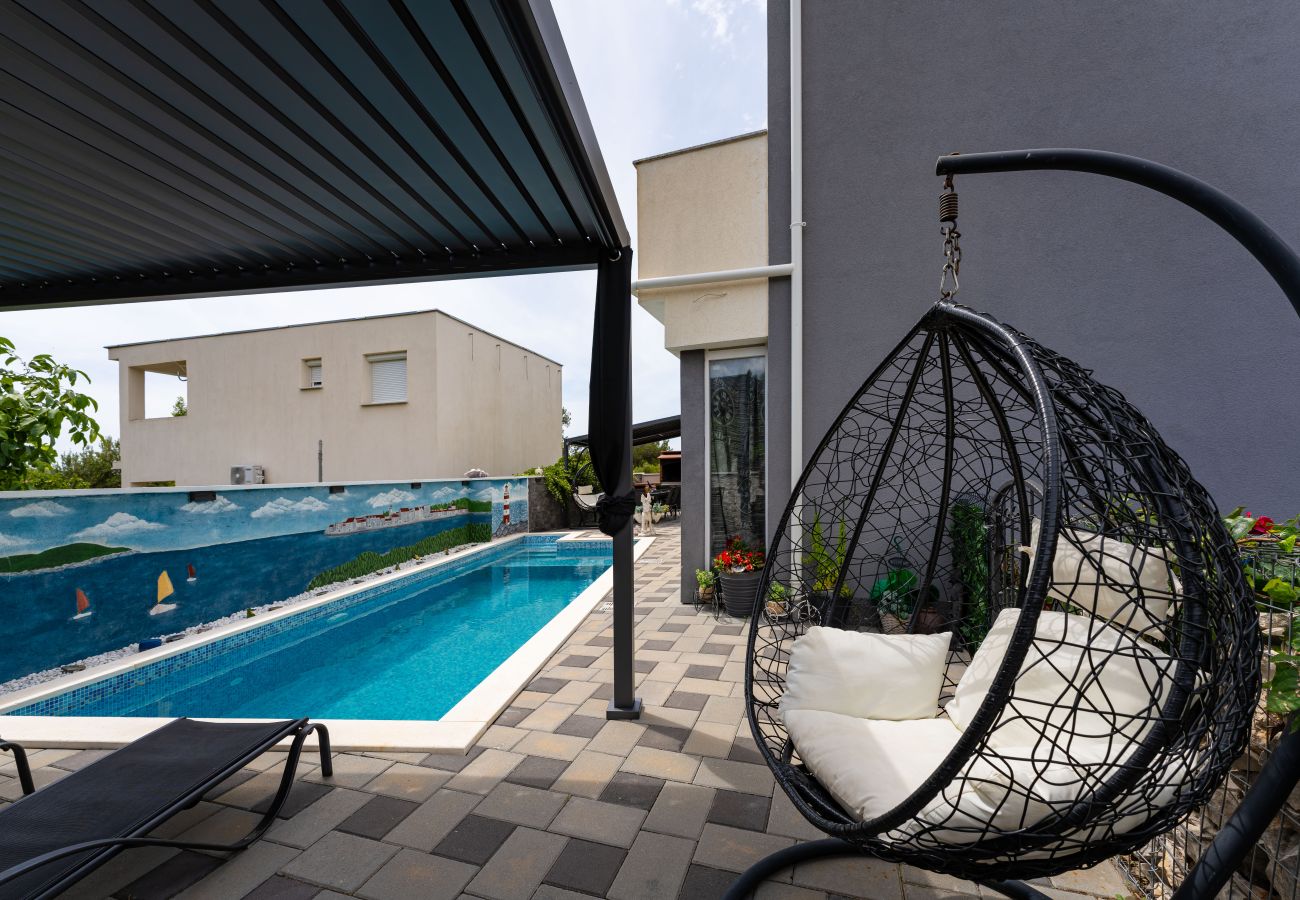 Ferienwohnung in Žaborić - Apartment Nikita with private pool