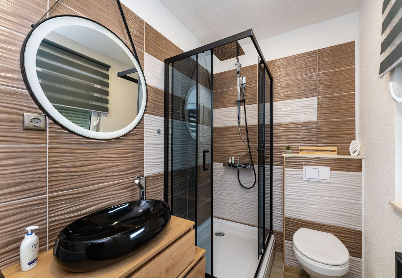 Ferienwohnung in Žaborić - Sea view penthouse Nikita