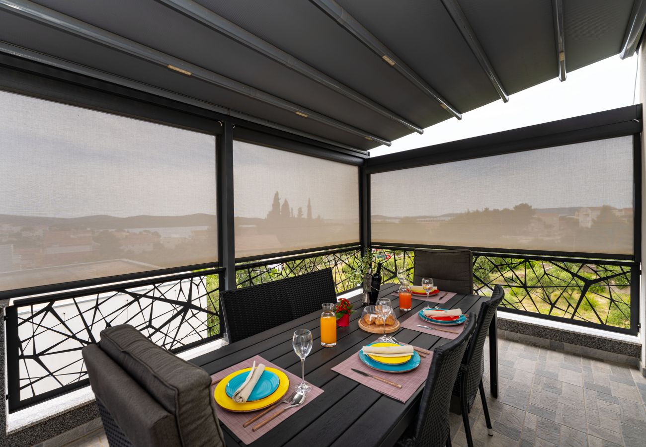 Ferienwohnung in Žaborić - Sea view penthouse Nikita