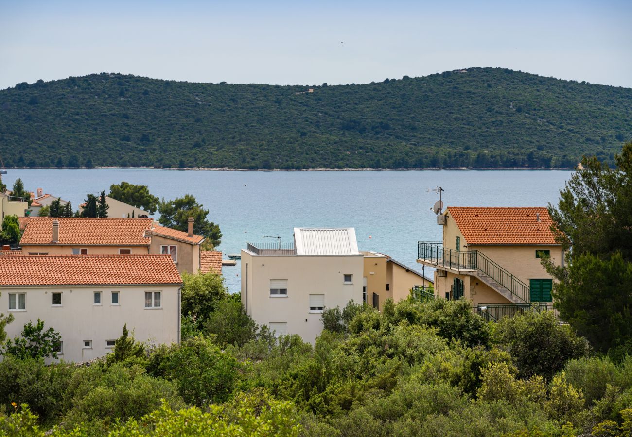 Ferienwohnung in Žaborić - Sea view penthouse Nikita