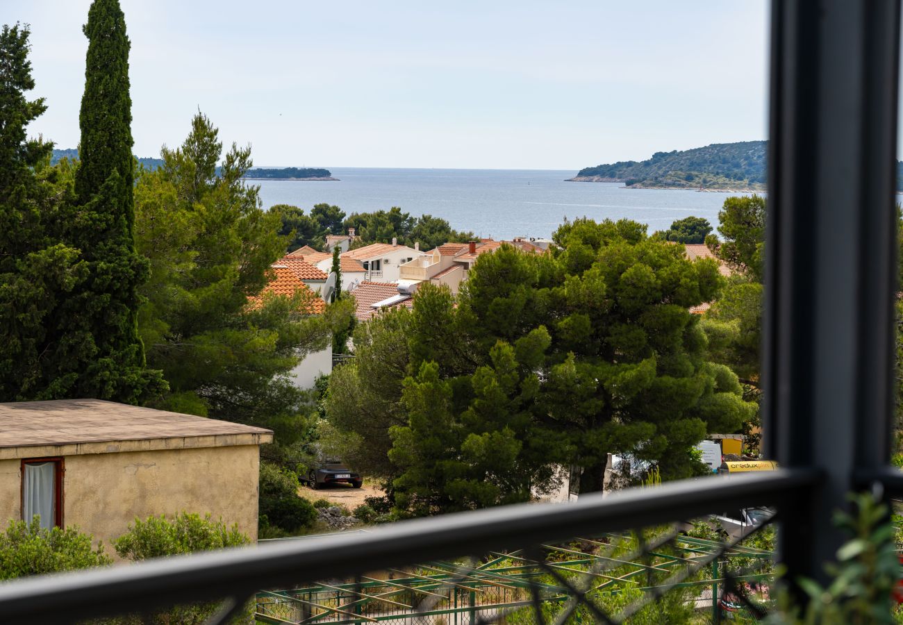 Ferienwohnung in Žaborić - Sea view penthouse Nikita