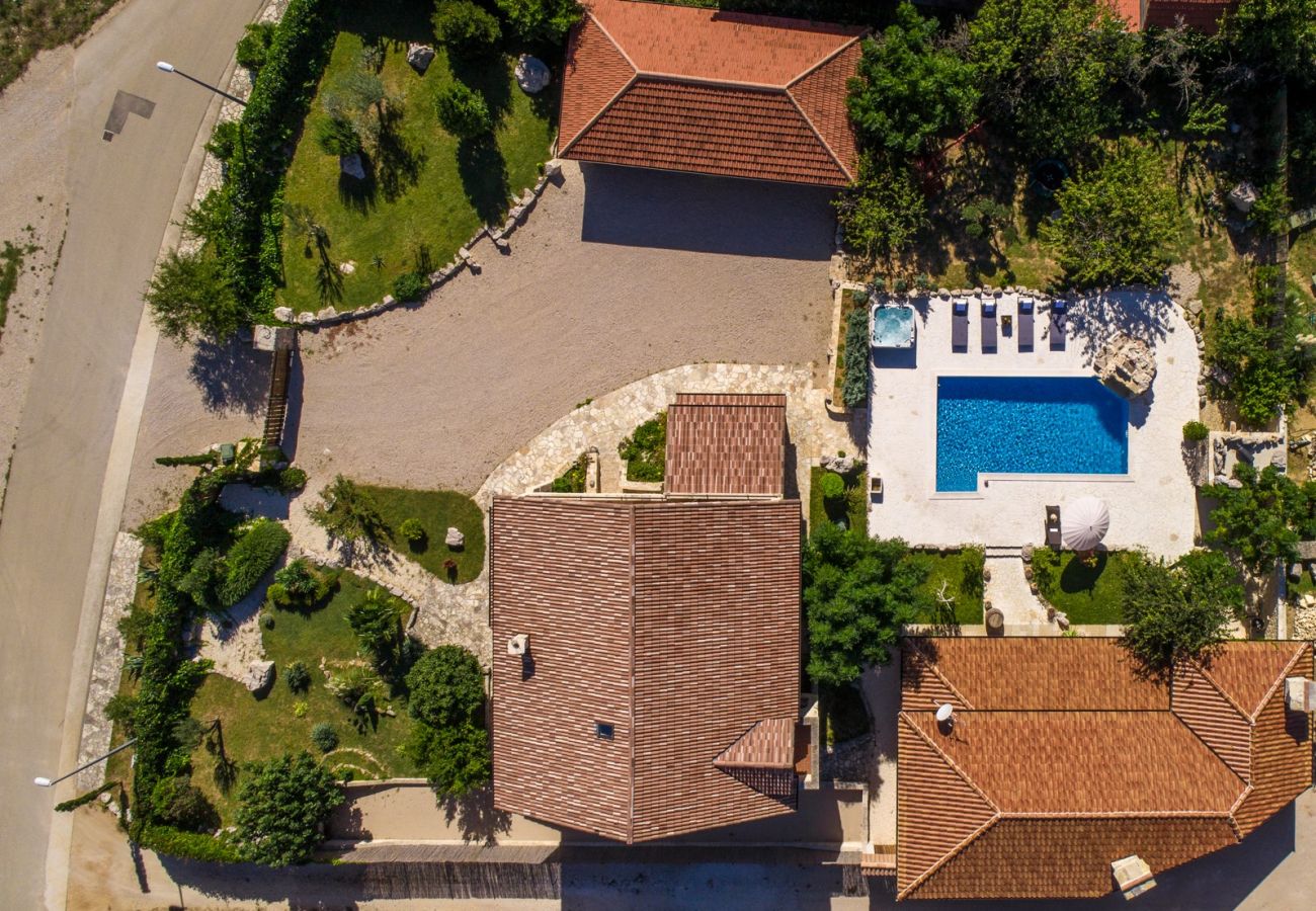 Villa in Cista Velika - Villa Olea with private heated pool