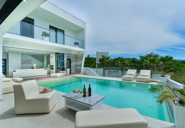 Ferienhaus in Maslenica - Luxury villa Michelle Ferienhaus in Maslenica - Luxury villa Michelle