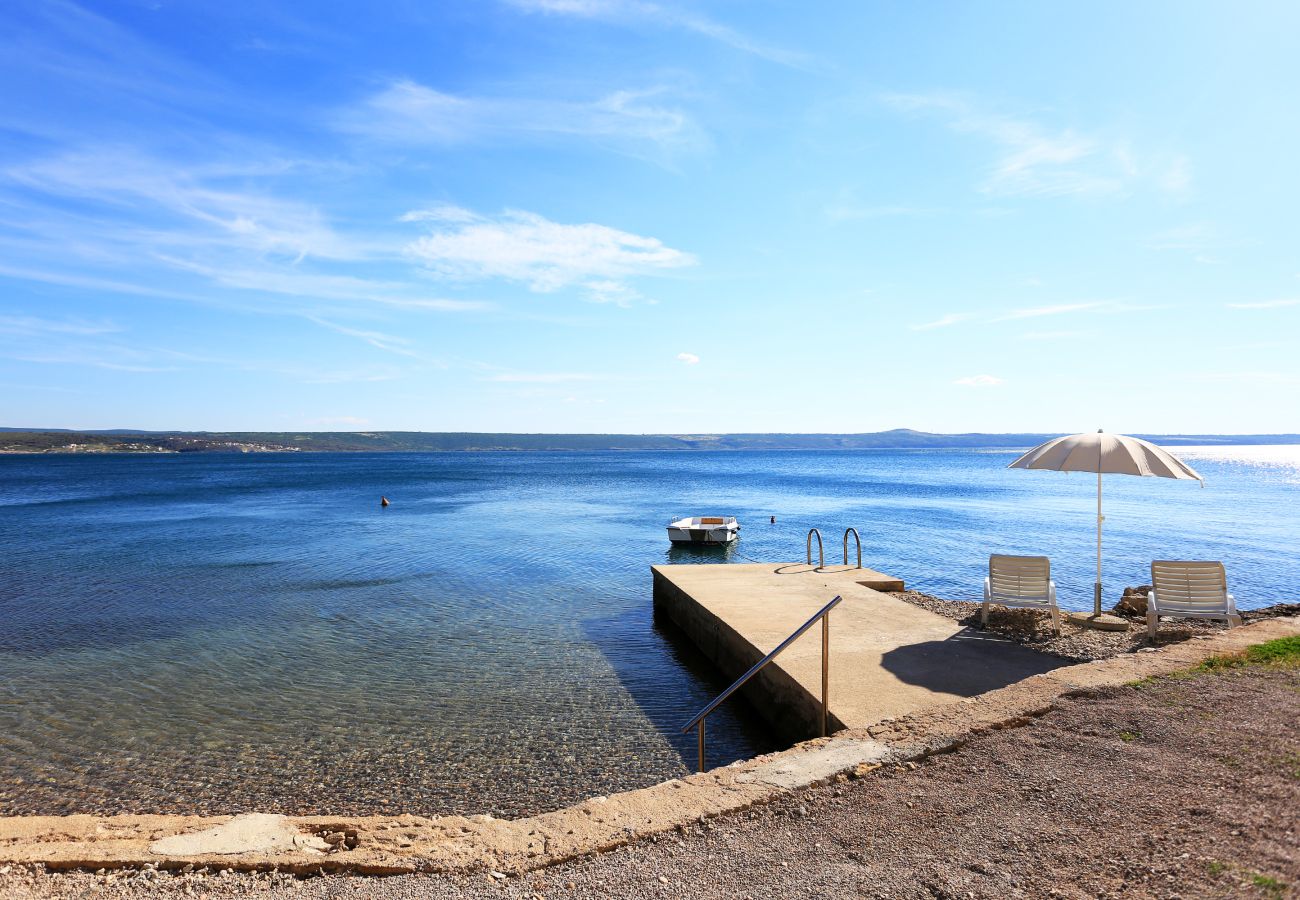 Ferienhaus in Maslenica - Beach house Nikola