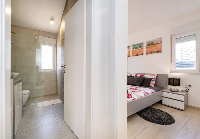 Ferienhaus in Vir - Villa Gajser Ferienhaus in Vir - Villa Gajser