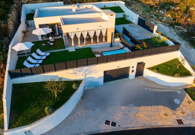 Ferienhaus in Podvršje - Sea view Villa Rica Ferienhaus in Podvršje - Sea view Villa Rica