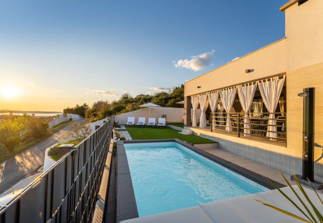 Ferienhaus in Podvršje - Sea view Villa Rica Ferienhaus in Podvršje - Sea view Villa Rica